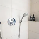 Urban Retreat - Whirpool - Lage 아파트
