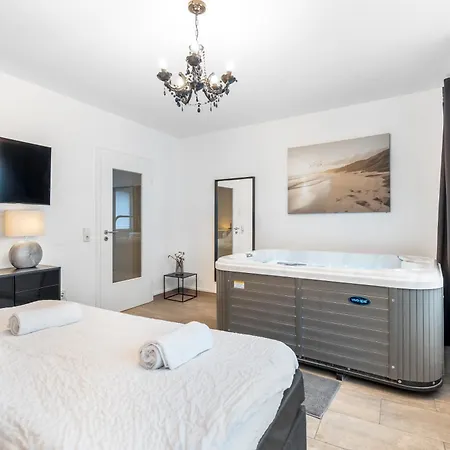 Jakse Apartments Koeln - Urban Retreat Mit Whirlpool - Top Lage * Colonia