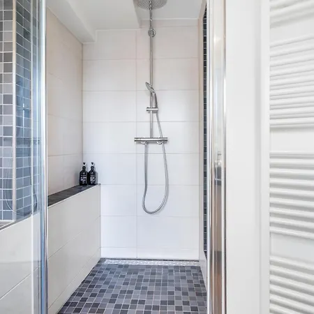 Urban Retreat - Whirpool - Lage * Colonia