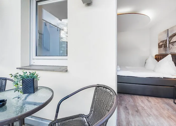 Urban Retreat - Whirpool - Lage Apartment *