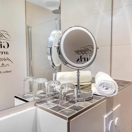 Urban Retreat - Whirpool - Lage Köln