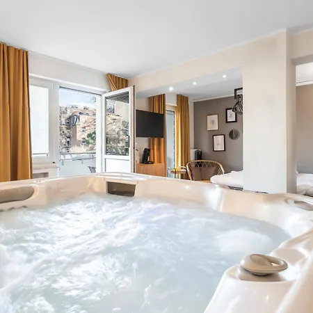 Daire Urban Retreat - Whirpool - Lage