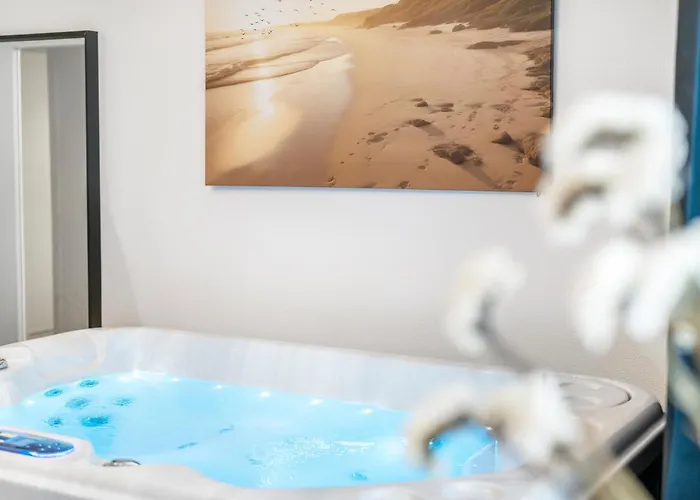 Urban Retreat - Whirpool - Lage Apartment *